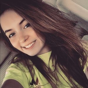 Meet your Posher, Katelynn